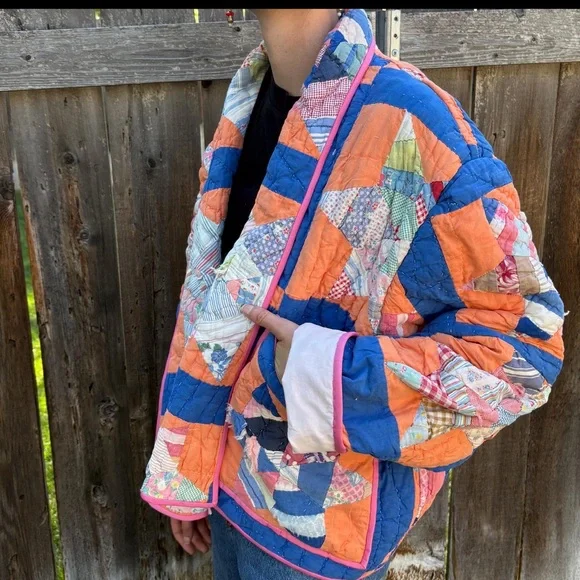 Vintage Hand-Stitched Handmade Quilt Jacket - Picture 2 of 5